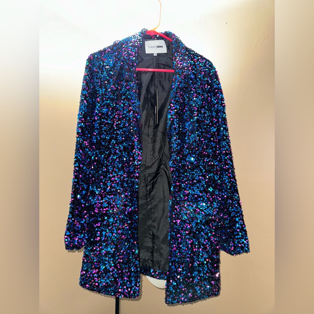 NWT Fashion Nova blazer!